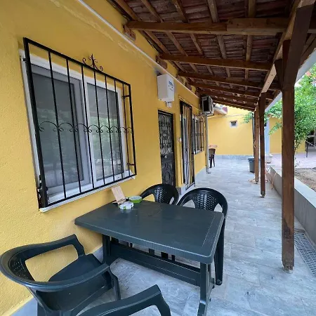 Appartement A New House With Garden In Center Antalya
